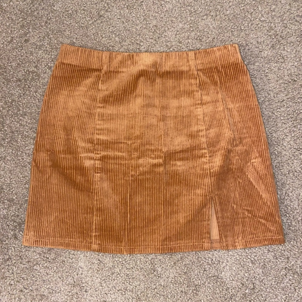 Corduroy mini skirt size medium